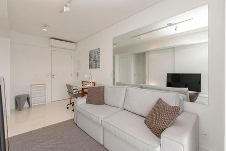 Sala de apartamento para alugar com 1 quarto, 42m² em Cidade Monções, São Paulo