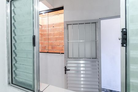 Vista Sala/Quarto de casa para alugar com 1 quarto, 100m² em Cidade Antônio Estêvão de Carvalho, São Paulo