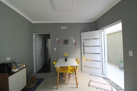 Casa à venda com 125m², 3 quartos e 2 vagasCozinha