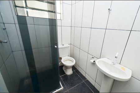 Casa à venda com 294m², 2 quartos e 2 vagasBanheiro Social