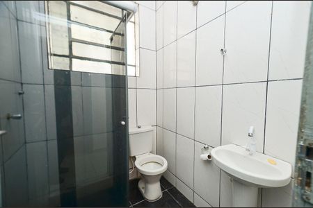 Casa à venda com 294m², 2 quartos e 2 vagasBanheiro Social