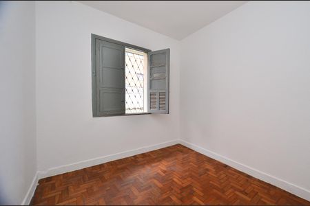 Casa à venda com 294m², 2 quartos e 2 vagasQuarto 2