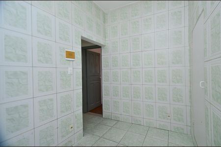 Casa à venda com 294m², 2 quartos e 2 vagasCozinha