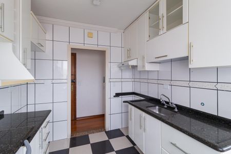 Apartamento para alugar com 68m², 2 quartos e 1 vaga Apartamento para alugar com 68m², 2 quartos e 1 vagaCozinha e Área de Serviço
