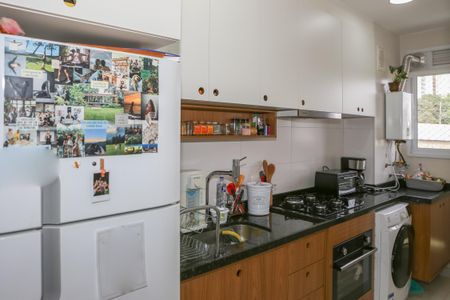 Apartamento para alugar com 56m², 2 quartos e 1 vaga Apartamento para alugar com 56m², 2 quartos e 1 vagaCozinha e Área de Serviço