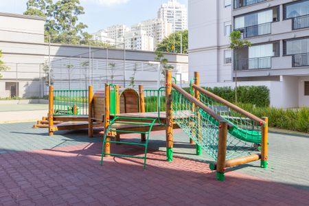Apartamento para alugar com 56m², 2 quartos e 1 vaga Apartamento para alugar com 56m², 2 quartos e 1 vagaÁrea comum - Playground