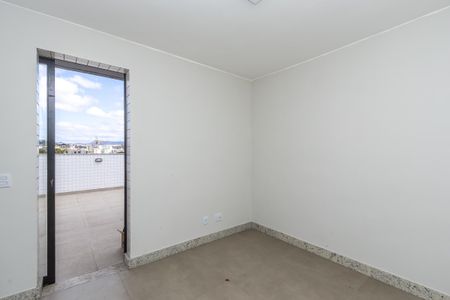 Apartamento à venda com 170m², 3 quartos e 3 vagasSala 2