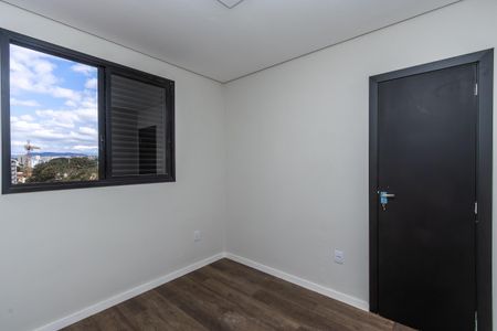 Apartamento à venda com 170m², 3 quartos e 3 vagasQuarto 2