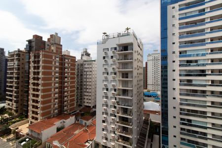 Vista da Sala de apartamento à venda com 2 quartos, 70m² em Cambuí, Campinas