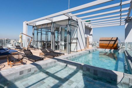 Studio à venda com 35m², 1 quarto e sem vaga Studio à venda com 35m², 1 quarto e sem vagaÁrea Comum - Piscina