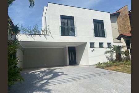 Casa de condomínio à venda com 257m², 4 quartos e 4 vagas Casa de condomínio à venda com 257m², 4 quartos e 4 vagasFoto 01