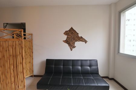 Sala de apartamento para alugar com 1 quarto, 50m² em Barra Funda, Guarujá
