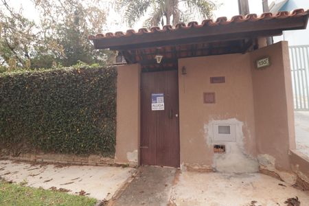 Casa para alugar com 228m², 3 quartos e 4 vagasFachada