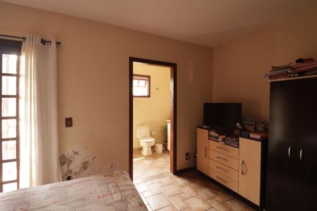 Casa para alugar com 228m², 3 quartos e 4 vagasSuíte