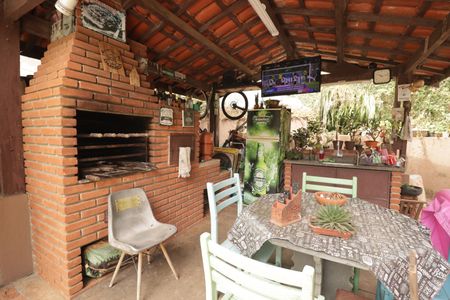 Casa para alugar com 228m², 3 quartos e 4 vagasÁrea comum - Churrasqueira