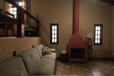 Casa para alugar com 228m², 3 quartos e 4 vagasSala