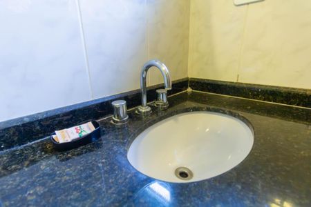 Studio para alugar com 25m², 1 quarto e sem vaga Studio para alugar com 25m², 1 quarto e sem vagaBanheiro