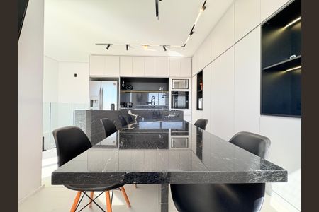 Apartamento à venda com 139m², 3 quartos e 2 vagasCozinha