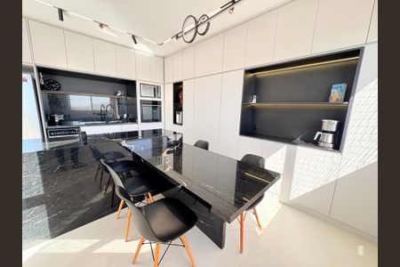 Apartamento à venda com 139m², 3 quartos e 2 vagasCozinha
