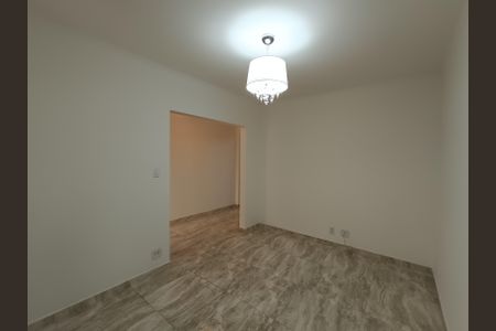 Sala de Estar de casa para alugar com 3 quartos, 233m² em Mirandópolis, São Paulo