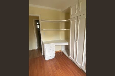 Quarto 1 de apartamento para alugar com 2 quartos, 65m² em Morumbi, São Paulo