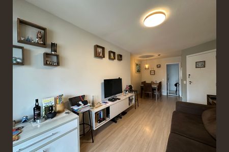 Sala de apartamento para alugar com 3 quartos, 83m² em 131, São Paulo