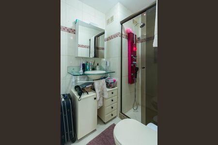 Apartamento à venda com 69m², 2 quartos e 1 vagaBanheiro da Suíte 1