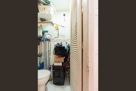 Apartamento à venda com 69m², 2 quartos e 1 vagaBanheiro de Serviço