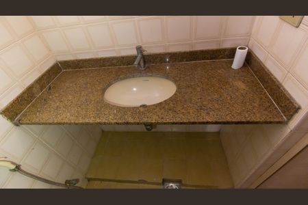 Apartamento à venda com 63m², 3 quartos e 1 vaga Apartamento à venda com 63m², 3 quartos e 1 vagaBanheiro