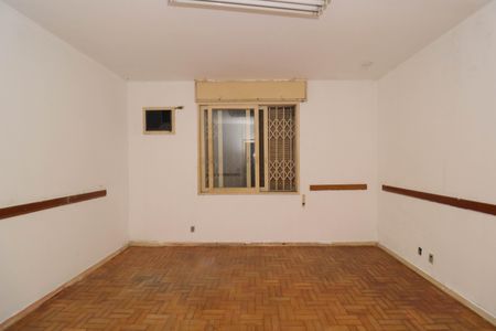 Casa à venda com 282m², 4 quartos e 8 vagas Casa à venda com 282m², 4 quartos e 8 vagasQuarto 2