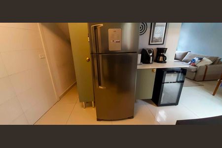 Casa à venda com 90m², 2 quartos e 2 vagas Casa à venda com 90m², 2 quartos e 2 vagasCozinha