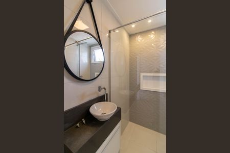 Apartamento para alugar com 86m², 2 quartos e 2 vagas Apartamento para alugar com 86m², 2 quartos e 2 vagasBanheiro da Suíte