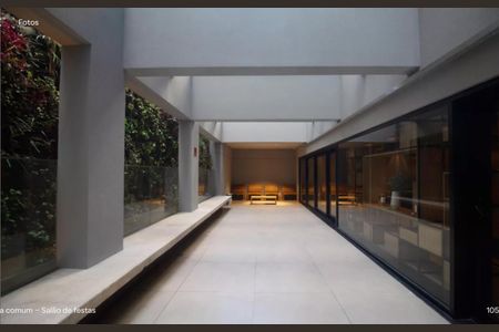 Studio à venda com 67m², 1 quarto e 1 vaga Studio à venda com 67m², 1 quarto e 1 vagaÁrea comum