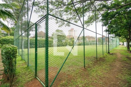 Casa de condomínio à venda com 356m², 5 quartos e 4 vagas Casa de condomínio à venda com 356m², 5 quartos e 4 vagasÁrea comum