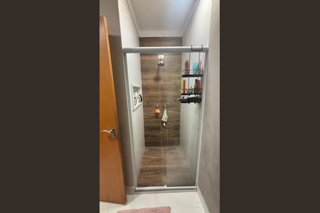 Casa para alugar com 276m², 3 quartos e 3 vagas Casa para alugar com 276m², 3 quartos e 3 vagasBanheiro da Suíte