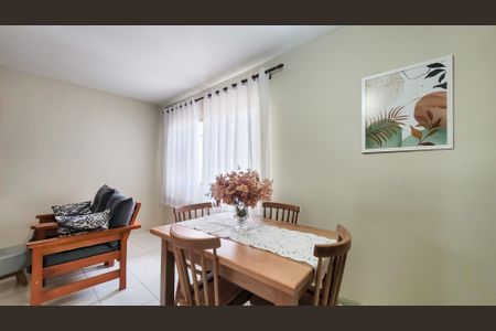 Apartamento à venda com 78m², 3 quartos e 1 vaga Apartamento à venda com 78m², 3 quartos e 1 vagaSala