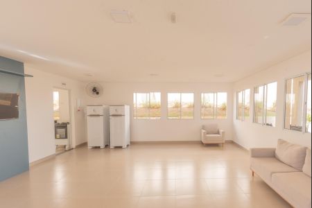 Apartamento para alugar com 45m², 2 quartos e 1 vaga Apartamento para alugar com 45m², 2 quartos e 1 vagaÁrea comum - Salão de festas