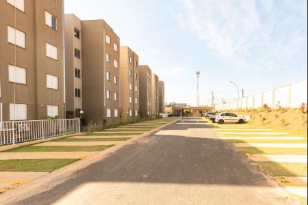 Apartamento para alugar com 45m², 2 quartos e 1 vaga Apartamento para alugar com 45m², 2 quartos e 1 vagaGaragens