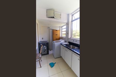 Apartamento para alugar com 120m², 3 quartos e 1 vaga Apartamento para alugar com 120m², 3 quartos e 1 vagaÁrea de Serviço