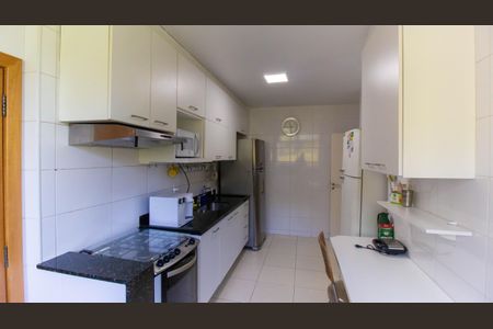 Apartamento para alugar com 120m², 3 quartos e 1 vaga Apartamento para alugar com 120m², 3 quartos e 1 vagaCozinha