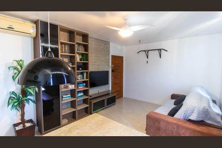 Apartamento para alugar com 120m², 3 quartos e 1 vaga Apartamento para alugar com 120m², 3 quartos e 1 vagaSala