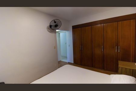 Apartamento para alugar com 120m², 3 quartos e 1 vaga Apartamento para alugar com 120m², 3 quartos e 1 vagaSuíte