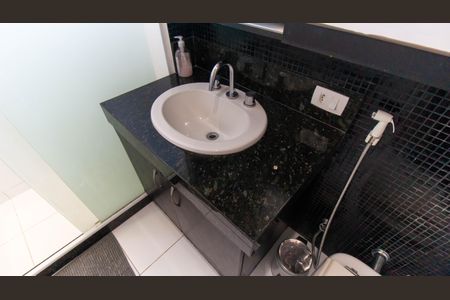 Apartamento para alugar com 120m², 3 quartos e 1 vaga Apartamento para alugar com 120m², 3 quartos e 1 vagaBanheiro Suíte