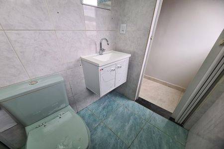 Banheiro da Suíte de casa para alugar com 1 quarto, 40m² em Vila Nova Pauliceia, São Paulo