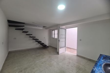 Sala/Cozinha de casa para alugar com 1 quarto, 40m² em Vila Nova Pauliceia, São Paulo