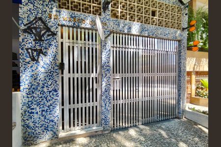 Apartamento para alugar com 60m², 1 quarto e 1 vaga Apartamento para alugar com 60m², 1 quarto e 1 vagaFachada