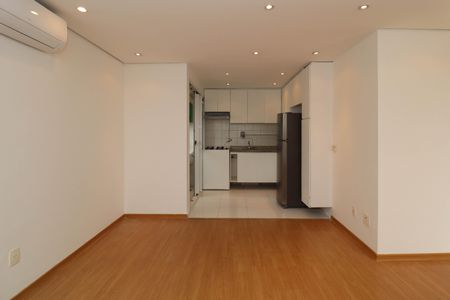Sala de apartamento para alugar com 1 quarto, 66m² em Paraíso, São Paulo