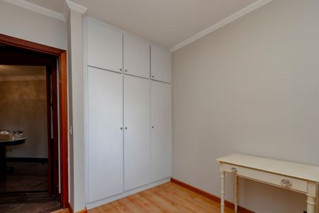 Apartamento à venda com 75m², 2 quartos e 2 vagasQuarto