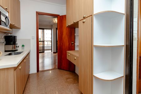 Apartamento à venda com 75m², 2 quartos e 2 vagasCozinha