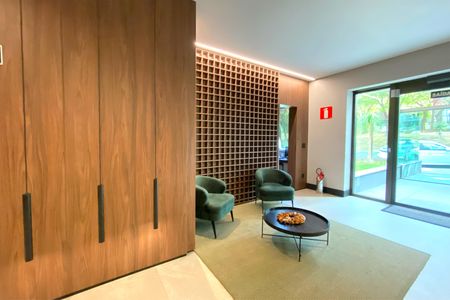 Apartamento à venda com 82m², 2 quartos e 2 vagas Apartamento à venda com 82m², 2 quartos e 2 vagasÁrea comum - Hall